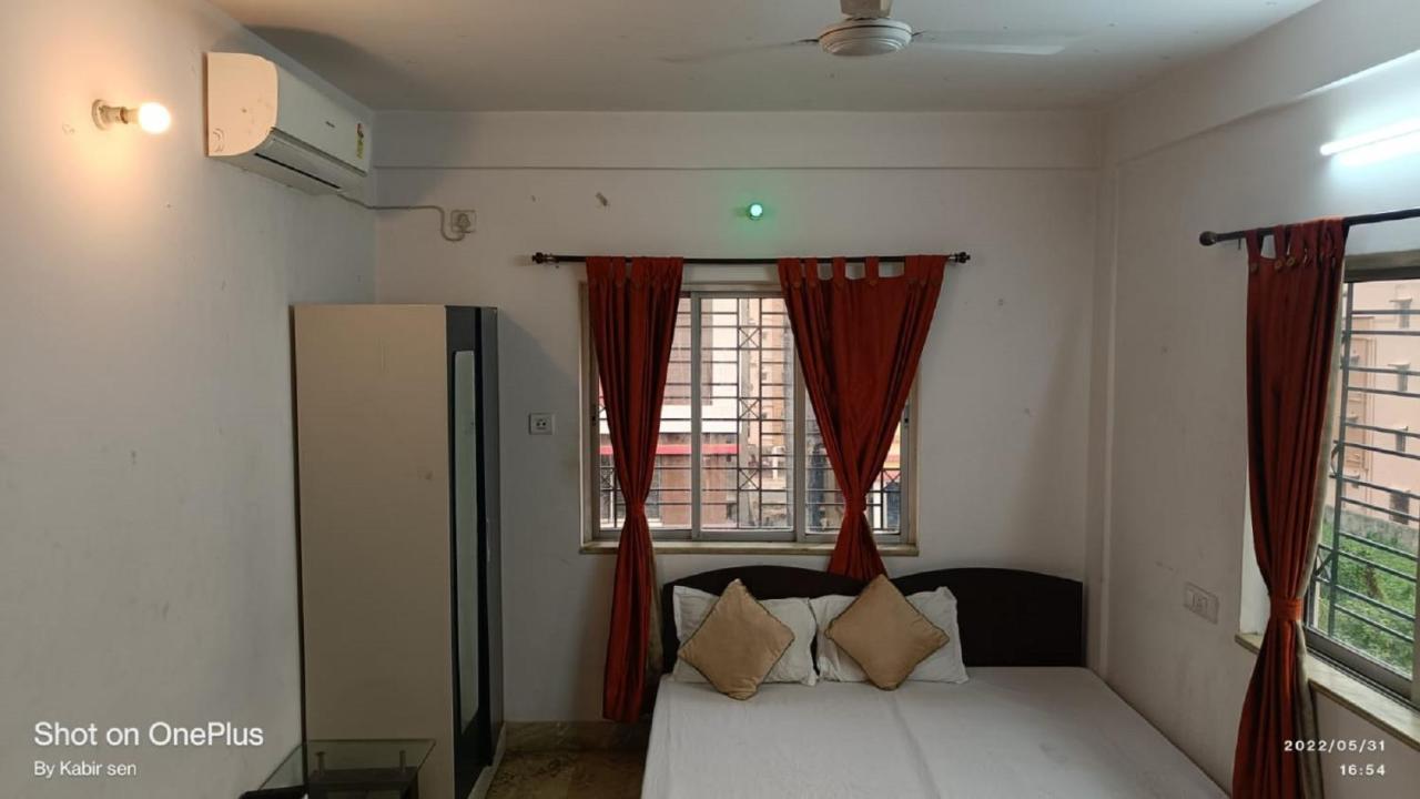 STAYMAKER Om Shanti Guest House Calcutta  Esterno foto